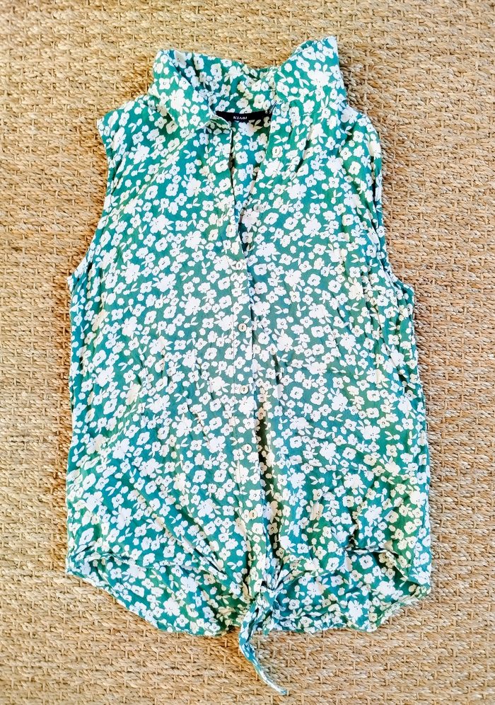 Chemise fleurie