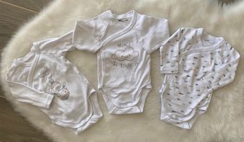 Lot de 3 bodys gémo 6mois