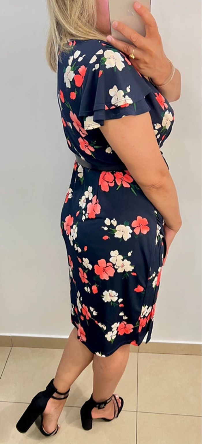 🌺 Robe midi imprimé floral Taille M - photo numéro 5