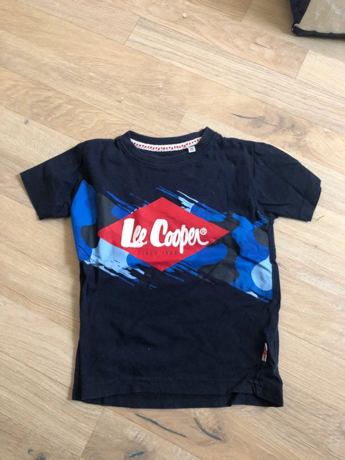 Tee shirt
