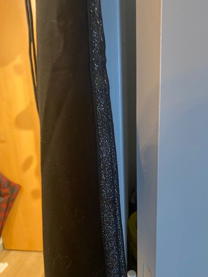 Pantalon noir - photo numéro 3