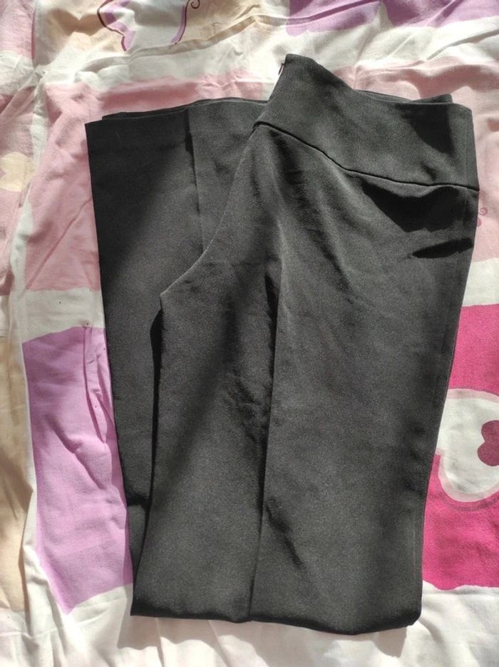 Pantalon on n'est pas des anges t42 neuf