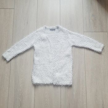 Tres jolie gilet long, gris et blanc. Fille 4 ans. Marque In Extenso
