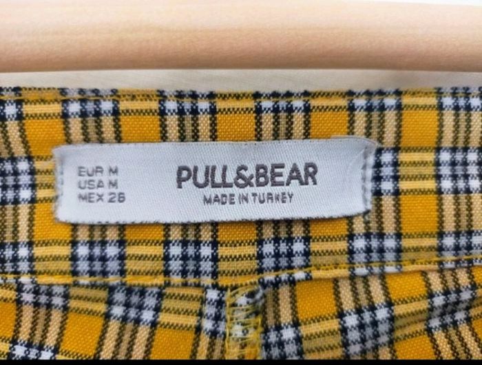 Pantalon à carreaux femme moutarde et noir taille M/38  marque PULL & BEAR - photo numéro 3