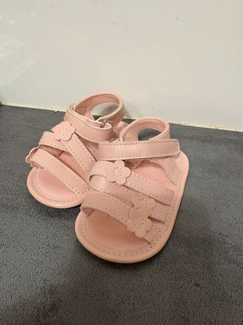 Sandales rose T16