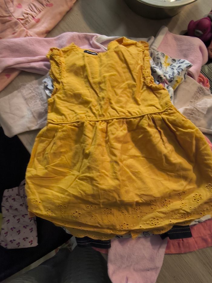 Énorme lot vêtements filles 6 a 36 mois - photo numéro 9