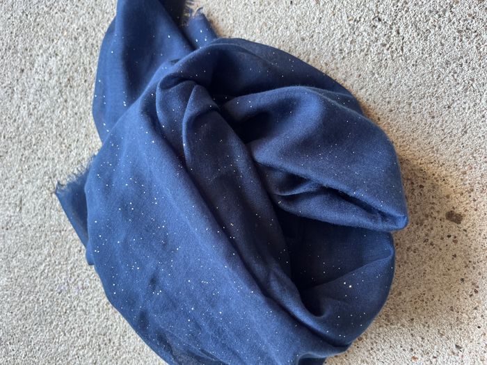 lot de 4 foulards en bon etat 2 bonobo 1 fait main 1 sans marque - photo numéro 2