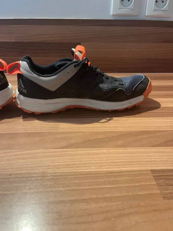 Chaussures Adidas homme - photo numéro 9
