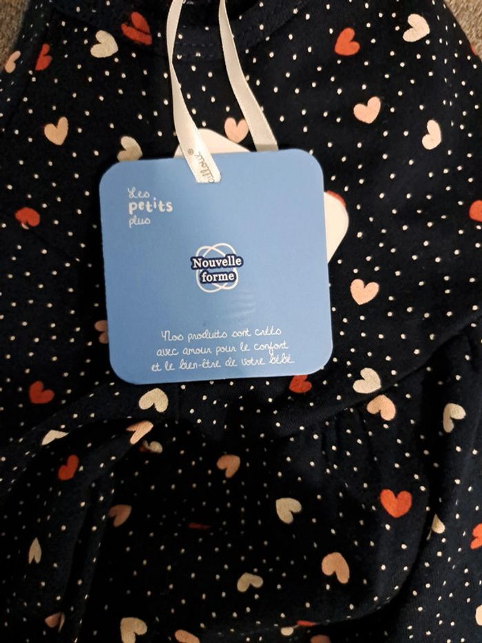 T-shirt bleu marine Mes petits cailloux - photo numéro 10