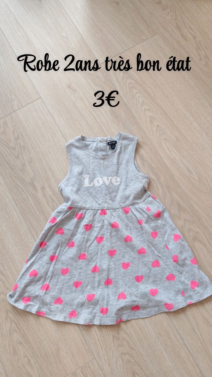 Robe été à cœur ❤️ 2ans