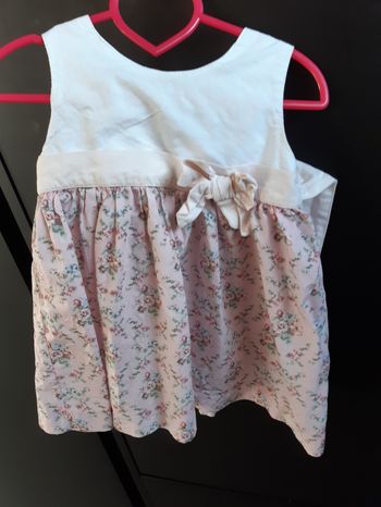 Jolie robe rose fleuries