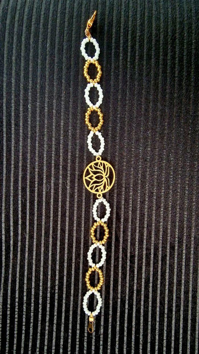 Bracelet lotus en acier inoxydable - photo numéro 4