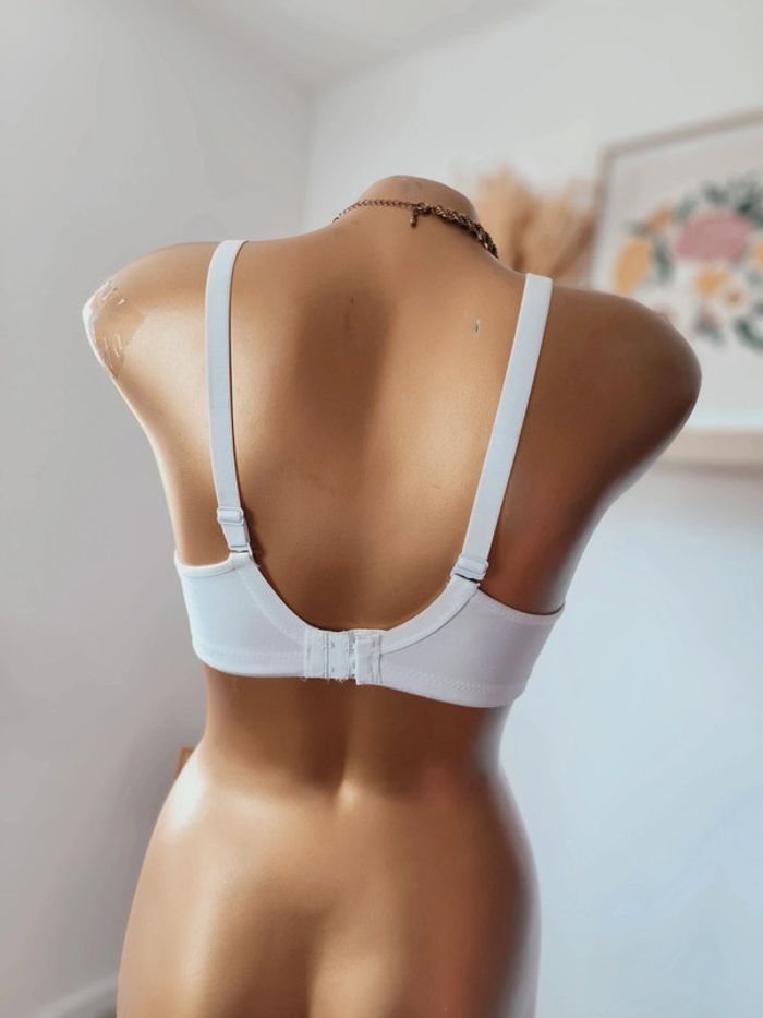 🤍 Naturally Close - Soutien-gorge confort blanc Taille FR90B 🤍 - photo numéro 3