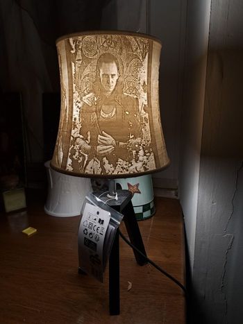 Lampe de chevet en lithophanie loki