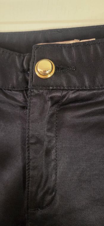 PANTALON DDP NOIR SATINÉ – T33/43 – COUPE DROITE CHIC – ÉTAT EXCELLENT