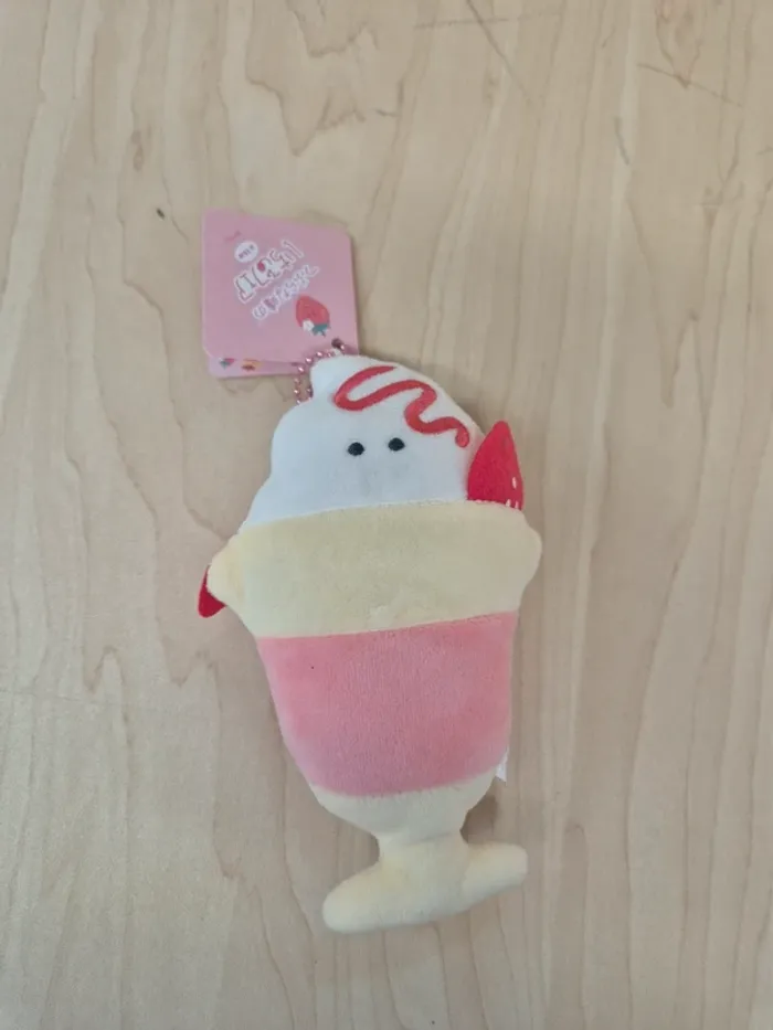 Porte-clés peluche Tsuburana Hitomi Ichigo Fare : Parfait