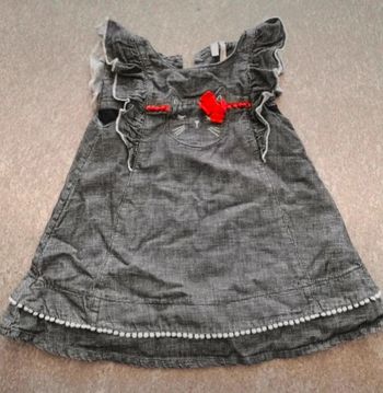 Robe à manches courtes bébé fille 9 mois comme NEUVE Noël
