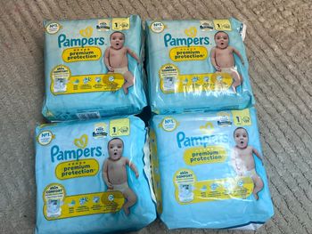 96 couches taille 1 Pampers 