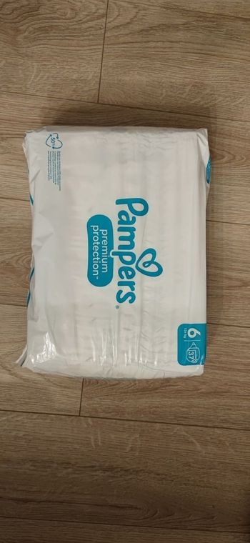 Pampers premium taille 6