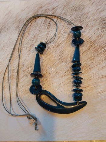 Sautoir neuf bleu canard perles rétro vintage année 70'