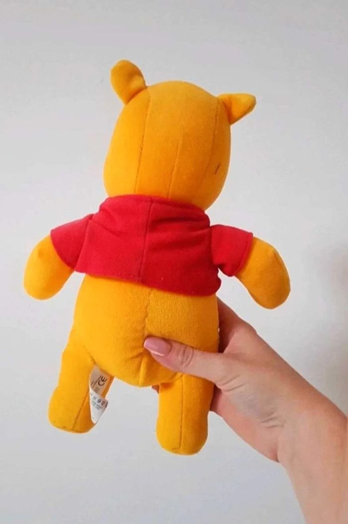 Peluche  winnie  disney - photo numéro 2