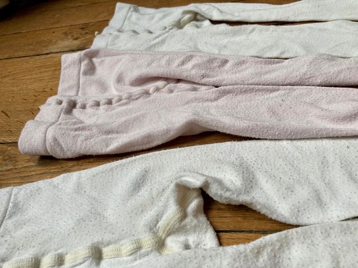 Lot 3 collants cachemire crème et rose Calzedonia 6-12mois - photo numéro 2