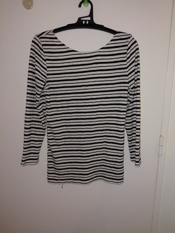 Maillot manche longuerayé avec dos nue