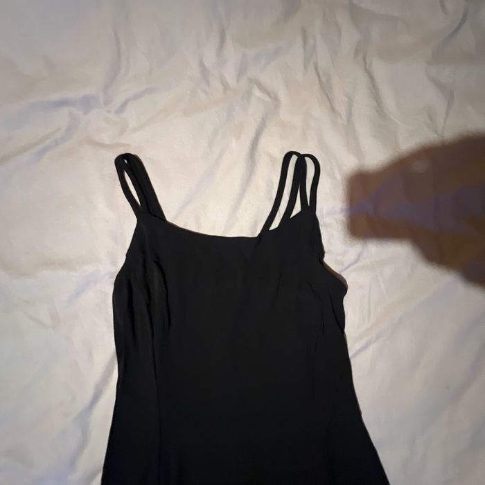 Robe noire - photo numéro 2