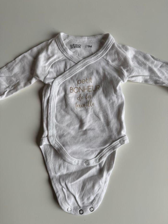 Lots bodies 1 mois - photo numéro 4