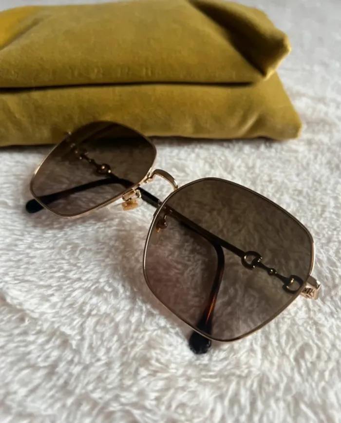 Lunettes de soleil Gucci carrées avec verres dégradés marron