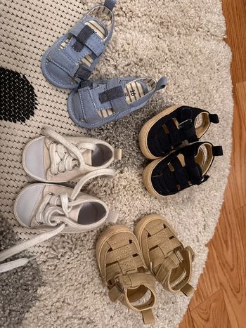 Lot chaussures naissance