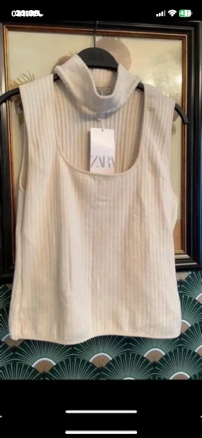 Nouveau haut taille L côtelé zara taille L - photo numéro 2