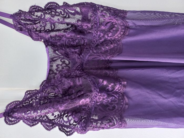 déshabilé violet taille XL - photo numéro 2