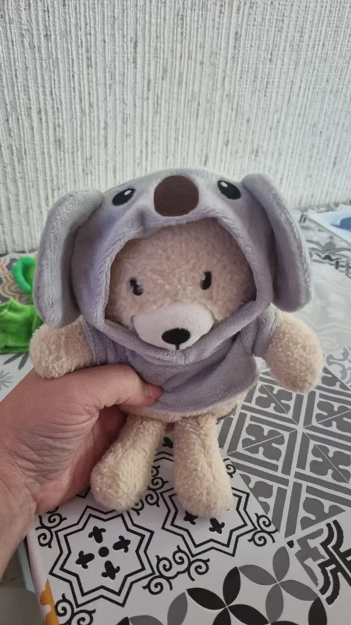 Nounours avec ses divers pyjamas - photo numéro 12