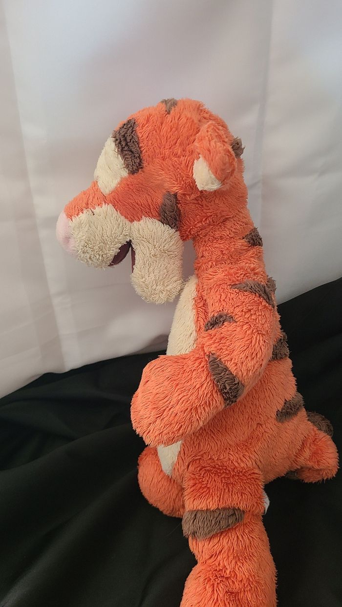 Doudou Peluche Tigrou authentique Disney Store Exclusive - photo numéro 3