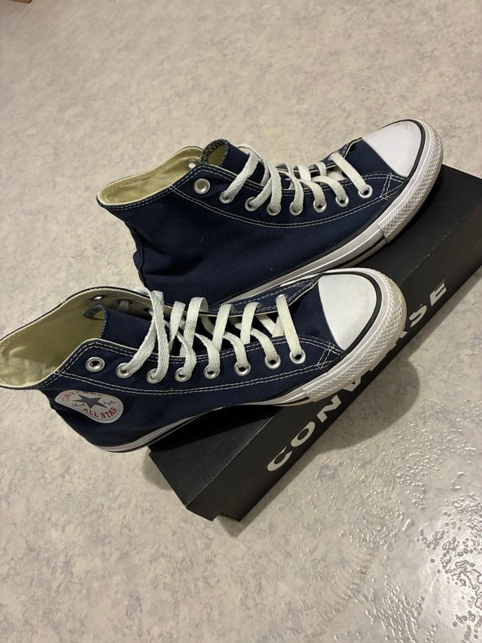 Converse - photo numéro 2