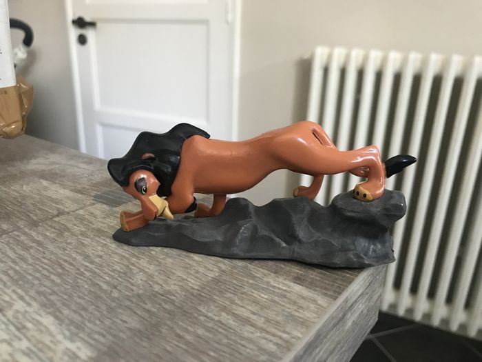 Figurine scar le roi lion