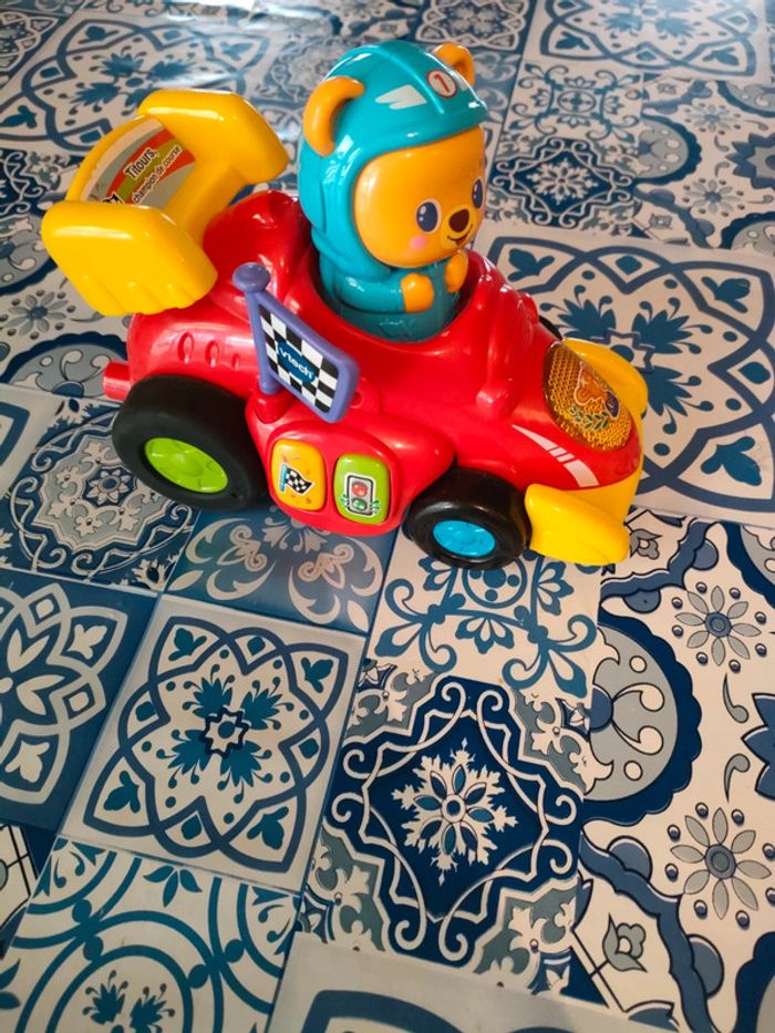 VTech titours champion de la course