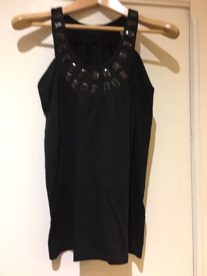 Débardeur noir avec bijoux taille S
