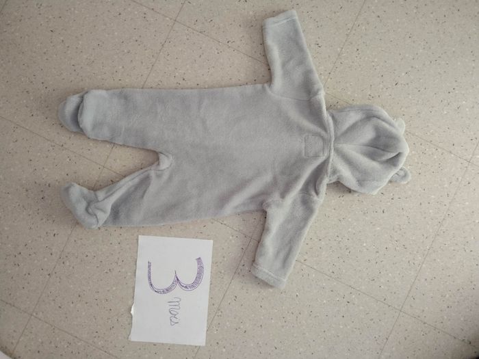 Combinaison 3 mois - photo numéro 3