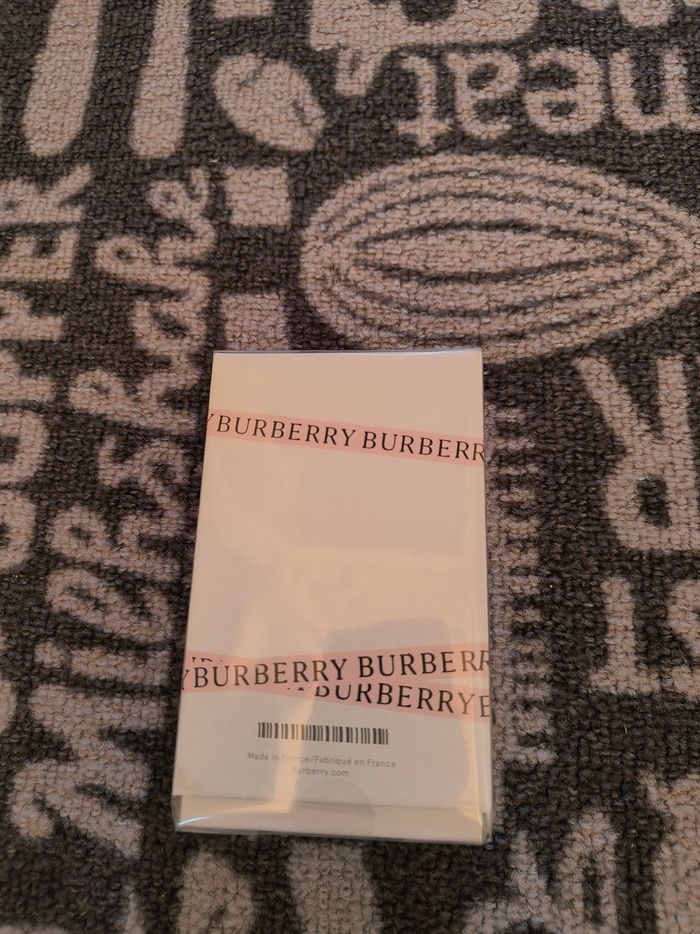 Burberry Her - photo numéro 2