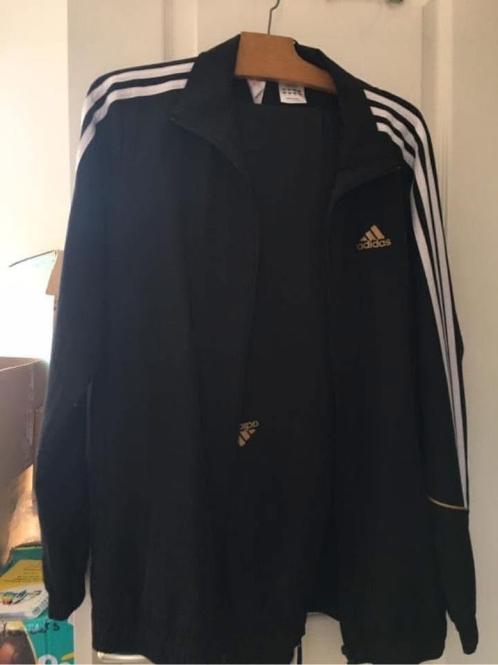 Jogging Adidas neuf - photo numéro 5