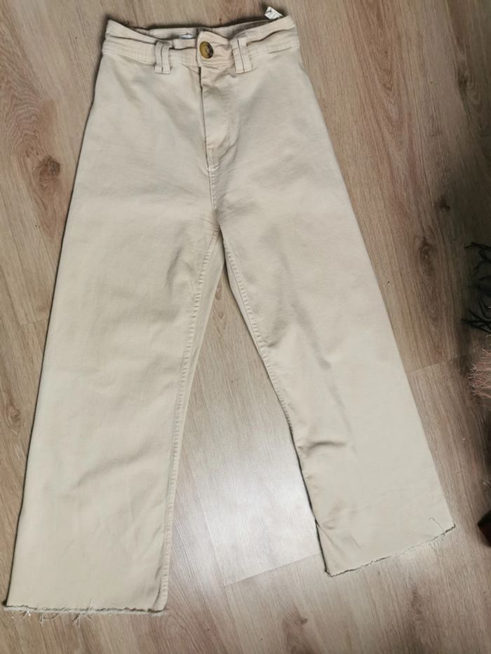 Jean culotte beige Stradivarius taille 34 - photo numéro 7