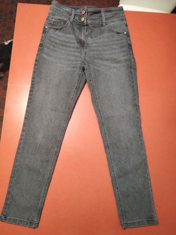 Pantalon Grain de Malice, très bon état