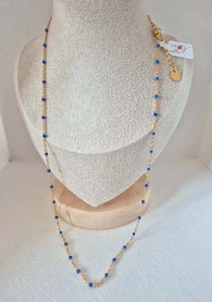 Collier 50cm + 5cm en acier inoxydable perles bleu foncé gigi