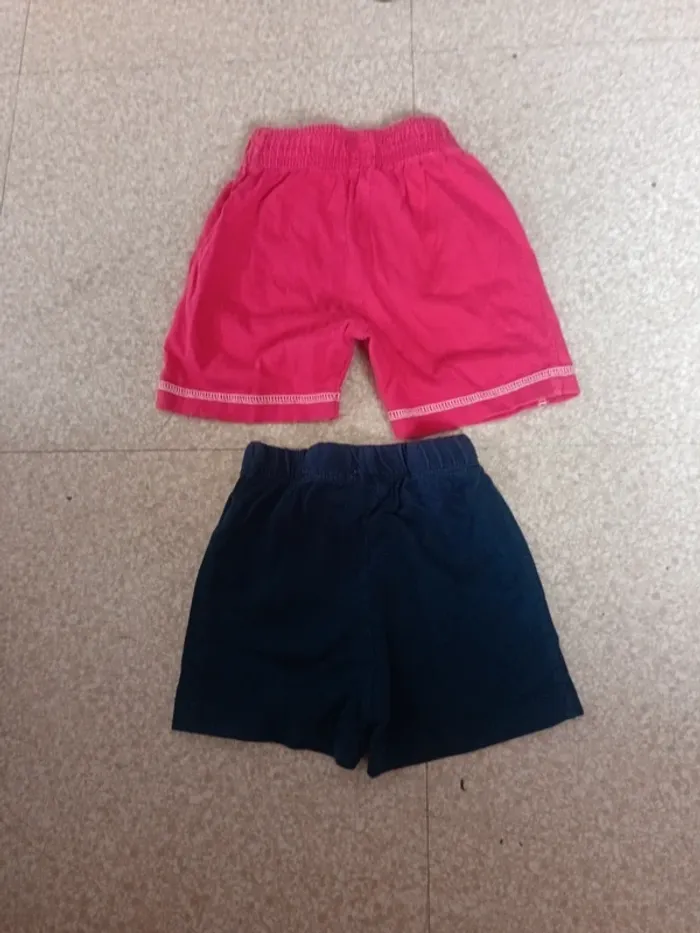 Le lot de deux shorts 6 mois - photo numéro 2