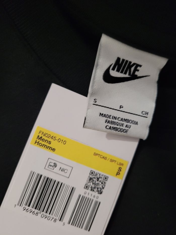 Pull nike neuf - photo numéro 5