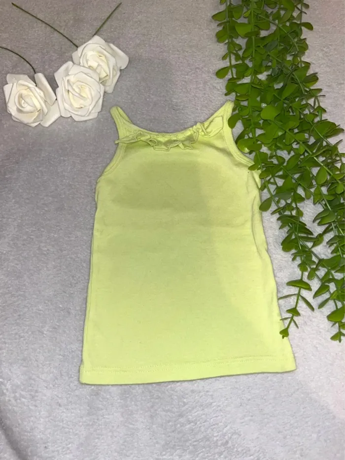 Très beau tee shirt débardeur pour petite fille