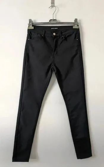 Jean noir - Estee Brown - taille 38