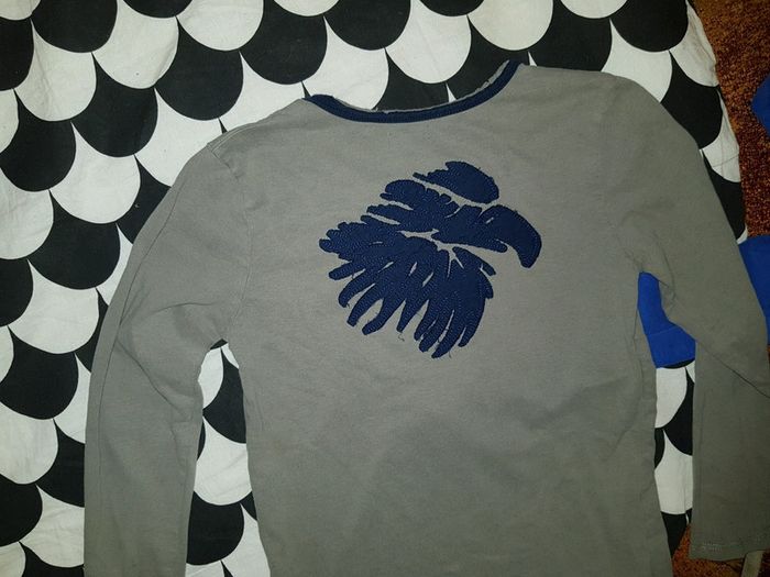 Lot de 2 hauts ikks garçon 5ans - photo numéro 4